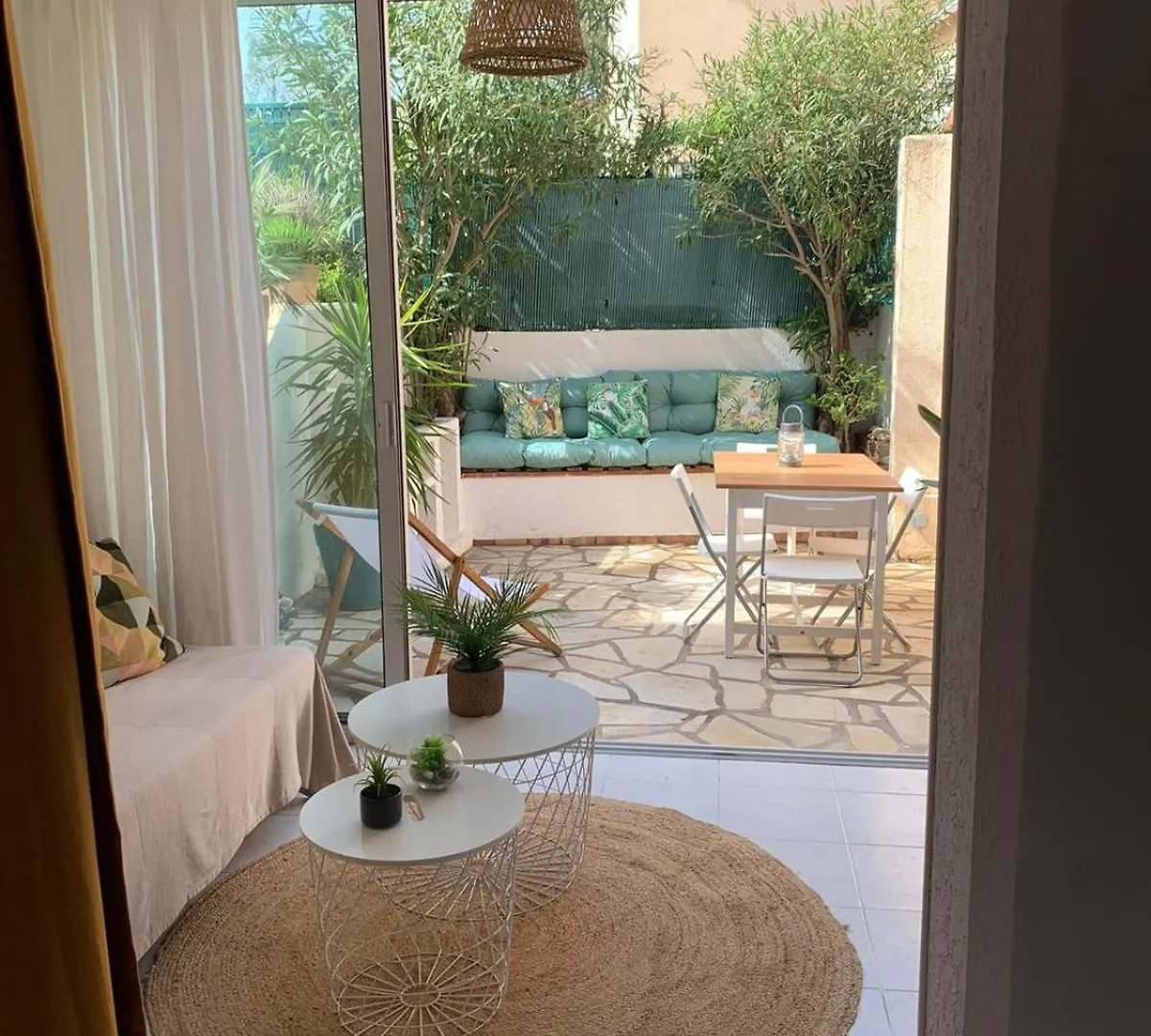 Bright Studio With Small Terrace Frejus 0*,  France