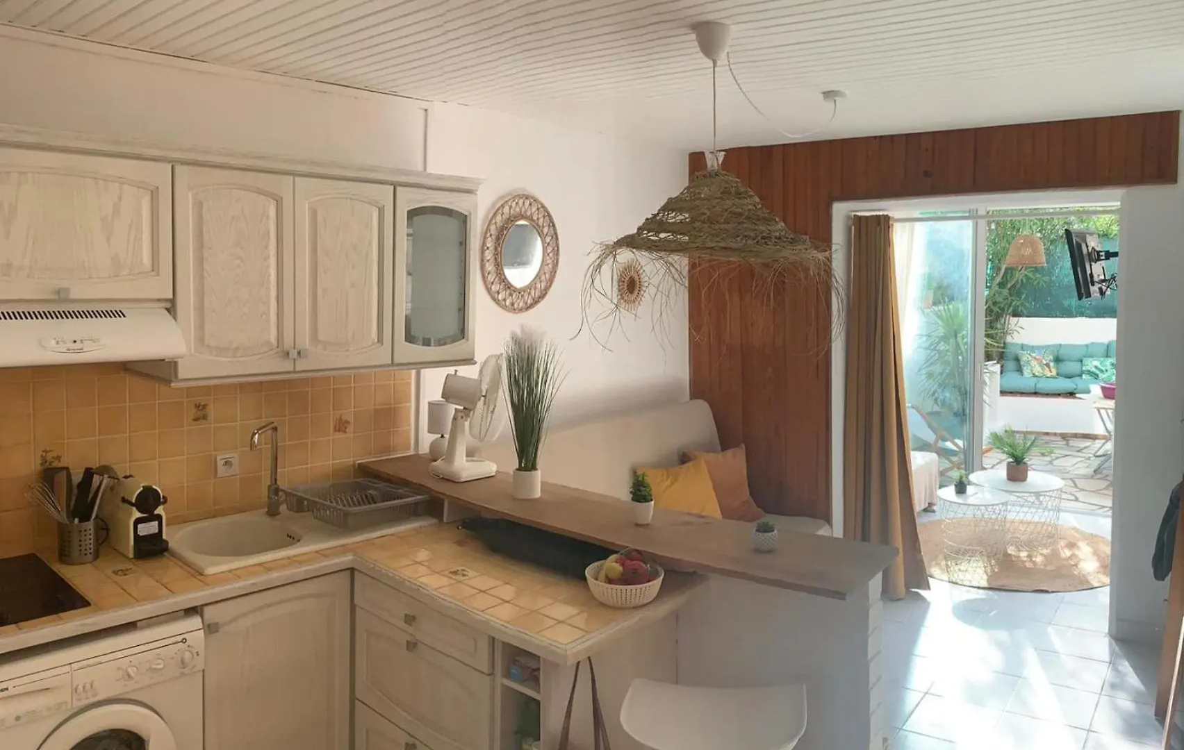 Apartment Bright Studio With Small Terrace Frejus